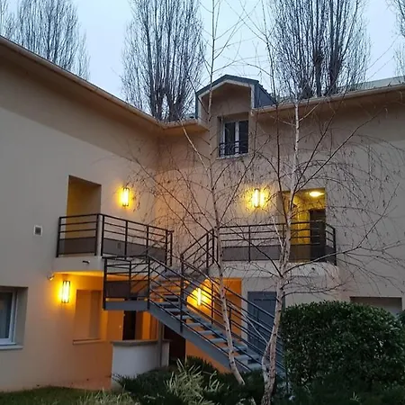 Duplex Cosy - 3 Avec Garage, Balcon Et Clim *